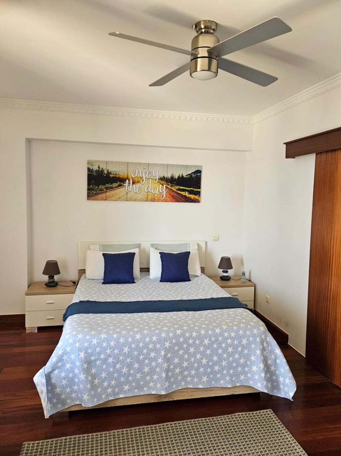 דירות פונשל Casa Del Mar מראה חיצוני תמונה
